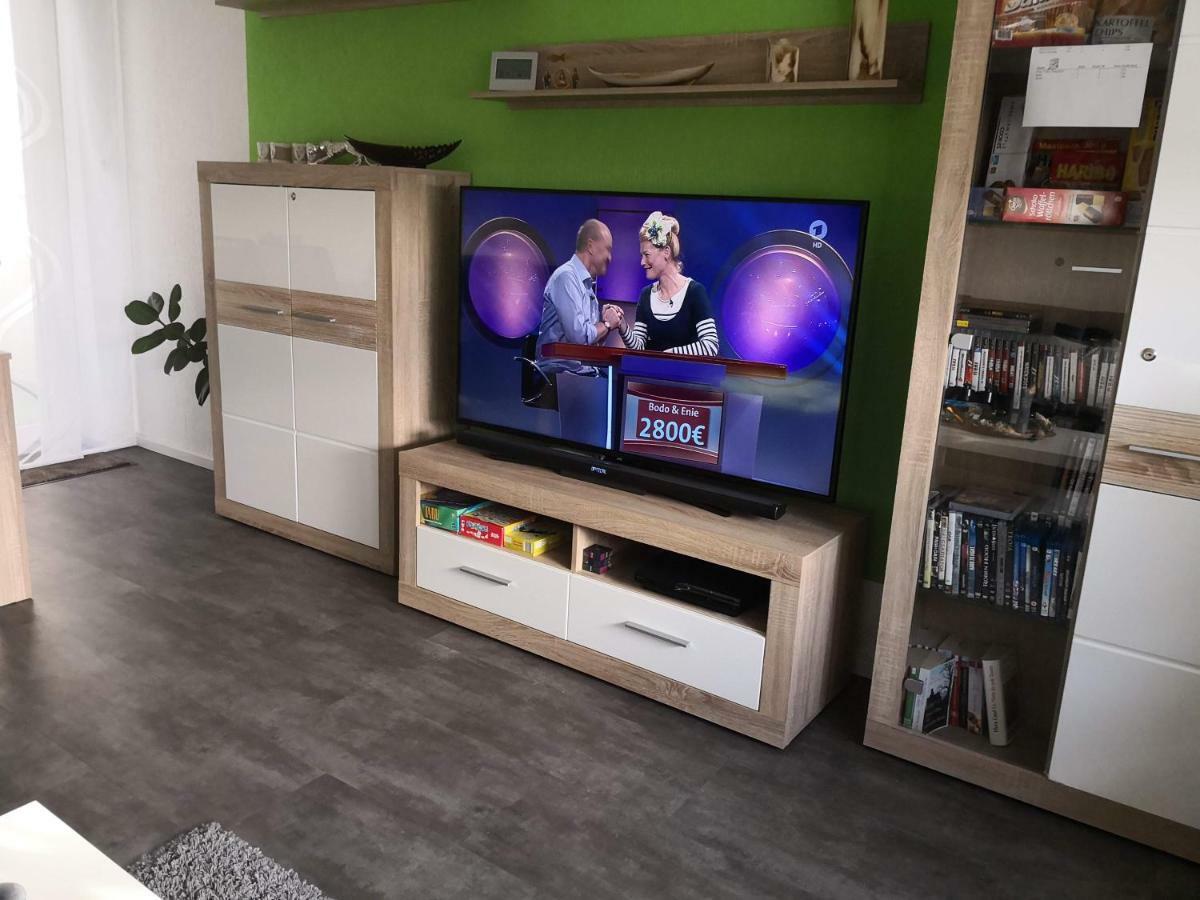 Apartment Luxury In Duisburg-rahm - Business & Leisure - 'netflix-minibar' *